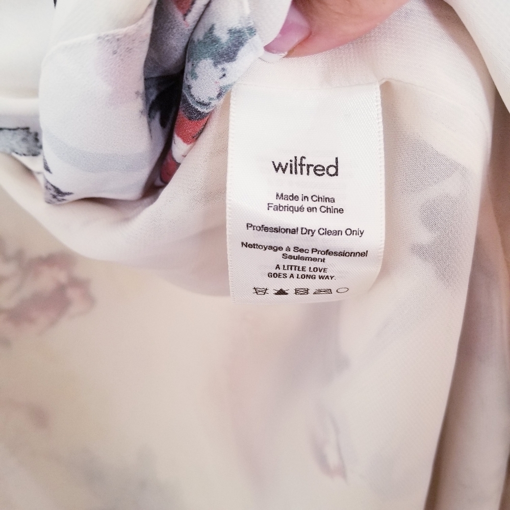 Aritzia Wilfred floral midi wrap dress - Picture 9 of 11